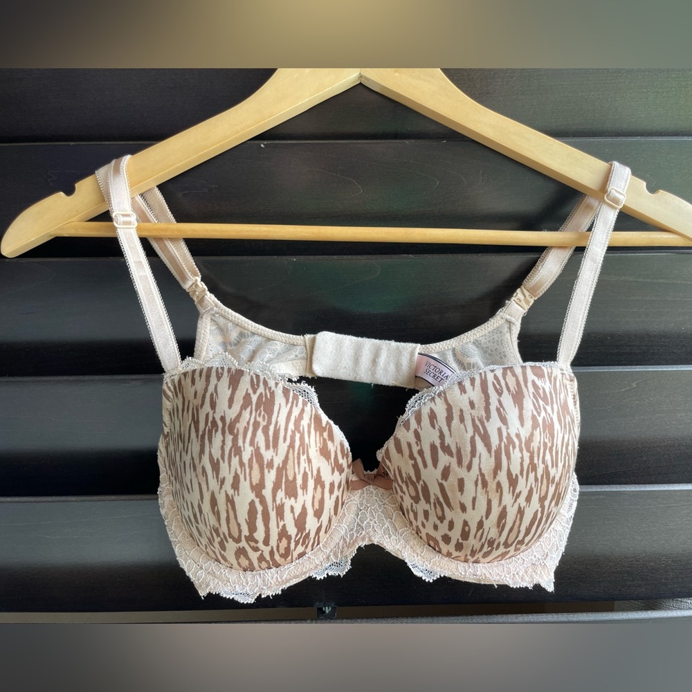 Victoria Secret Dream Angels Lined Demi Bra Animal Print Tan Lace 32C